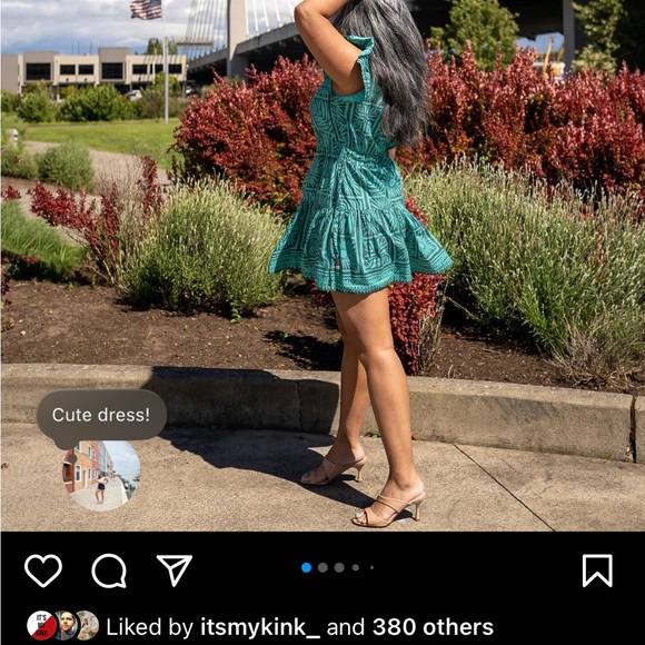 Omika Harlow mini dress medium euc - Picture 2 of 4